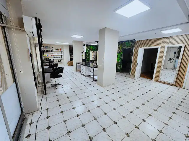 Markantalya Karşısı 10 Metre Cepheli 400 M2 Kiralık Dükkan — görsel 9