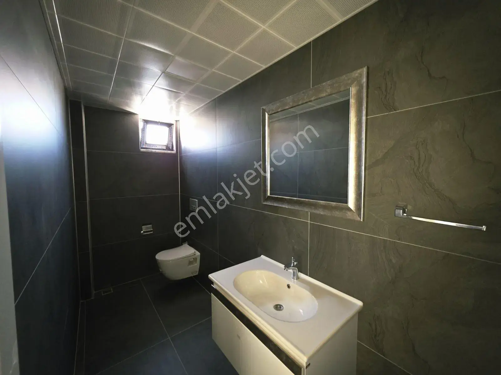 Serik Atatürk Caddesi'nde Plazada Prestijli Kiralık Ofis — görsel 22