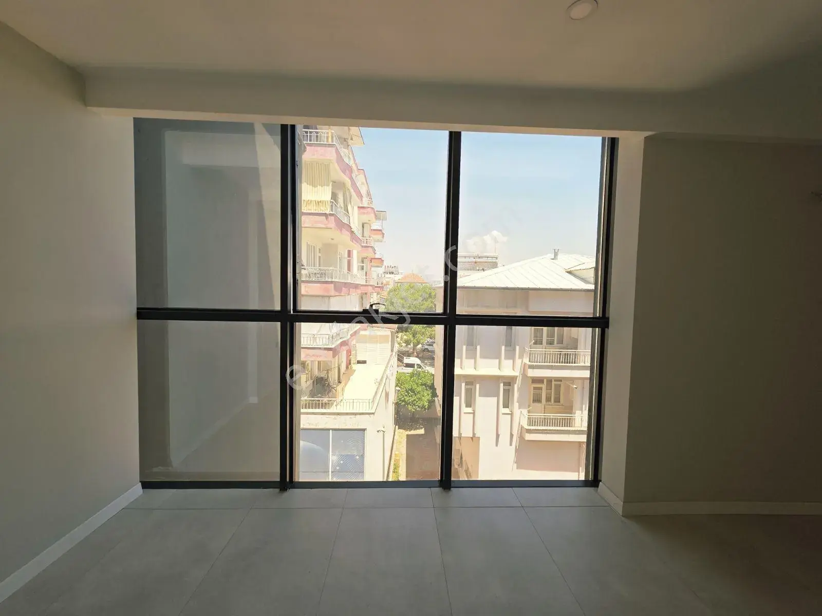 Serik Atatürk Caddesi'nde Plazada Prestijli Kiralık Ofis — görsel 25