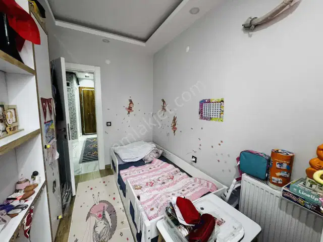Merkezi Konum Da Ayrı Mutfaklı 2+1 Doğalgaz Lı Satılık Daire — görsel 9