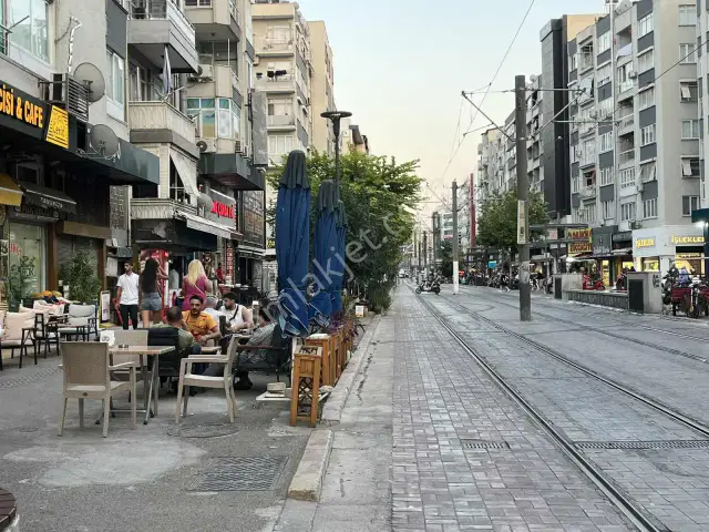 Şarampol Kapalı Yol Tramvay Hattı Üzerinde Satılık Dükkan — görsel 5
