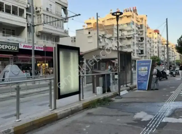Şarampol Kapalı Yol Tramvay Hattı Üzerinde Satılık Dükkan — görsel 3