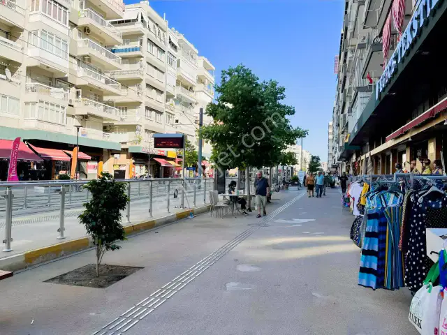 Şarampol Kapalı Yol Tramvay Hattı Üzerinde Satılık Dükkan — görsel 5