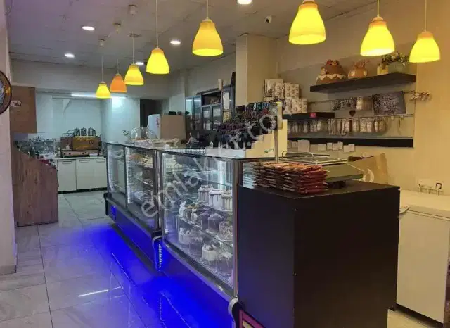 Şarampol Kapalı Yol Tramvay Hattı Üzerinde Satılık Dükkan — görsel 15