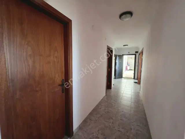 Örnekköy'de Deniz Manzaralı Eşyalı Arakat 3+1 Daire — görsel 28