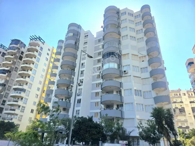 Örnekköy'de Deniz Manzaralı Eşyalı Arakat 3+1 Daire — görsel 34