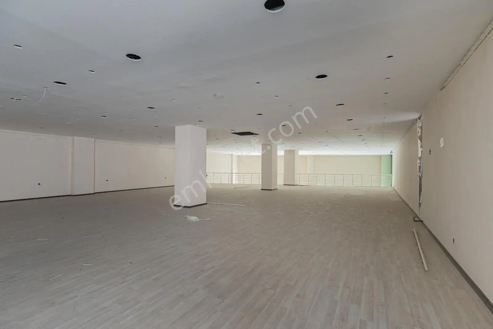 Aspendos Bulvarı'nda 2000 M2 Satılık Devasa İş Merkezi — görsel 13