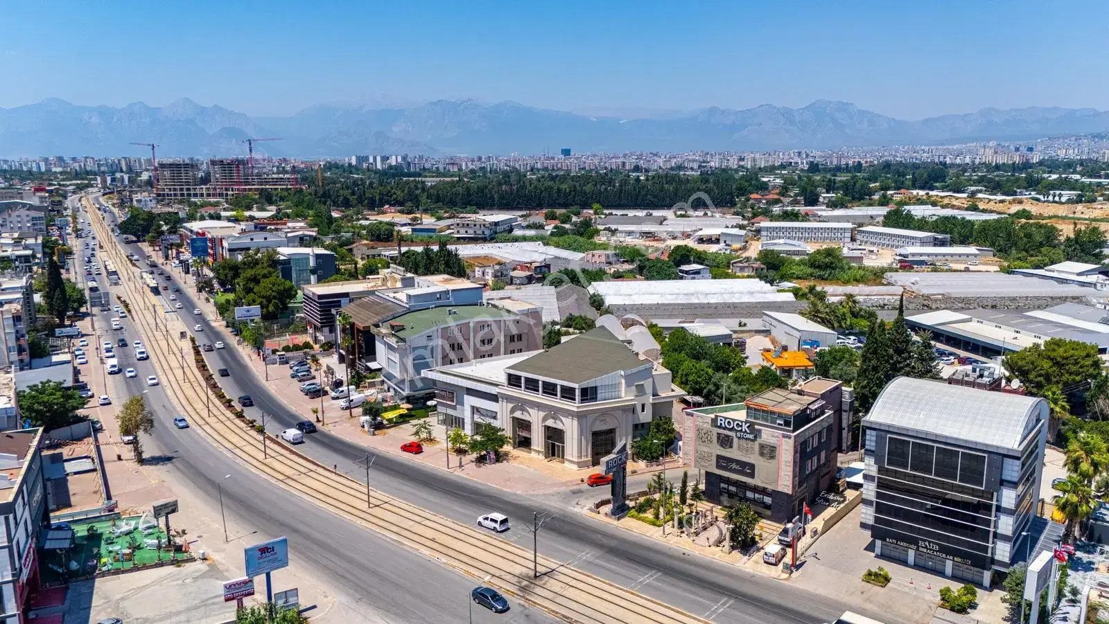 Aspendos Bulvarı'nda 2000 M2 Satılık Devasa İş Merkezi — görsel 20