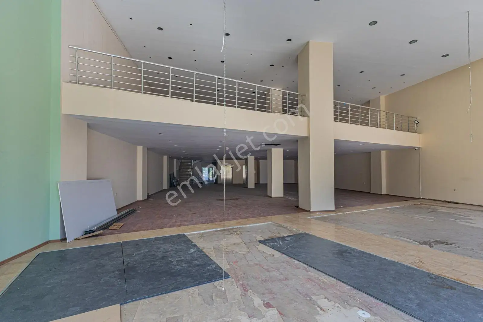 Aspendos Bulvarı'nda 2000 M2 Satılık Devasa İş Merkezi — görsel 23