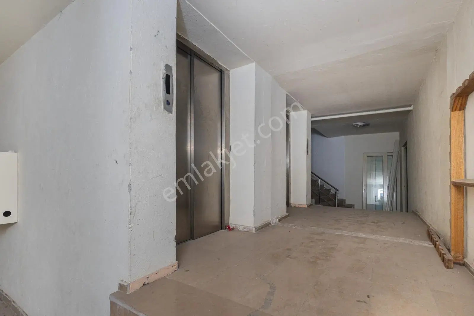 Aspendos Bulvarı'nda 2000 M2 Satılık Devasa İş Merkezi — görsel 31