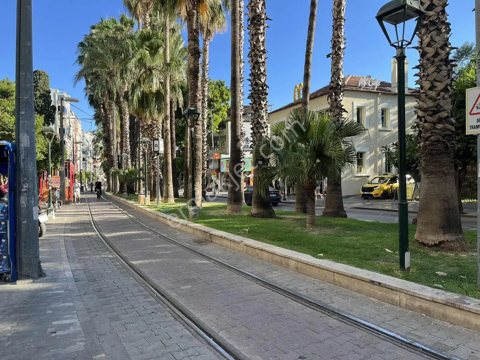 Kaleiçi Ne Yürüme Mesafesinde Atatürk Caddesi Üzerinde Daire — görsel 11