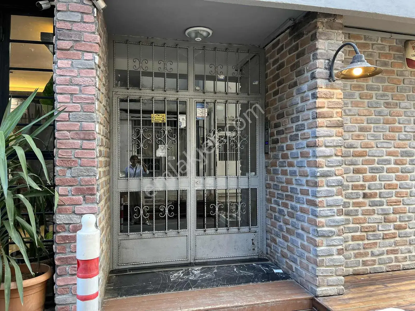 Kaleiçi Ne Yürüme Mesafesinde Atatürk Caddesi Üzerinde Daire — görsel 21