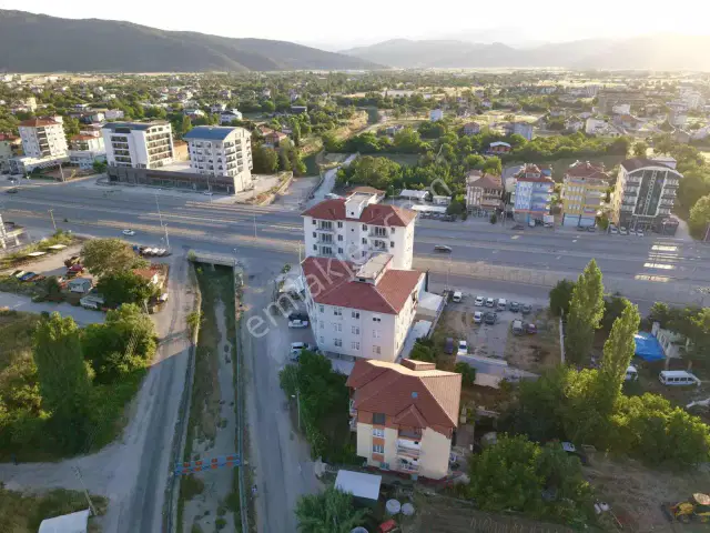 Fiyat Düştü! Bucak Çevre Yolu Üzeri Yatırımlık Uygun Apart — görsel 5
