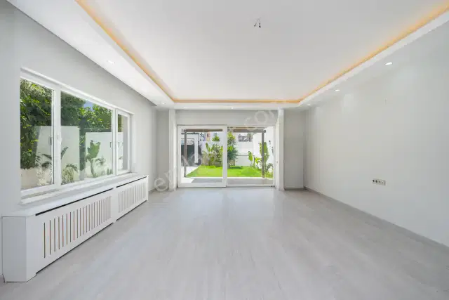 Şehrin Kalbinde Satılık Masrafsız 4+2 Villa — görsel 5