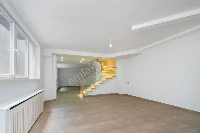 Şehrin Kalbinde Satılık Masrafsız 4+2 Villa — görsel 13