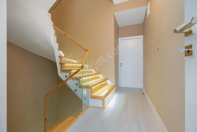 Şehrin Kalbinde Satılık Masrafsız 4+2 Villa — görsel 27