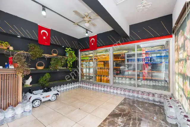 Kuzeyyaka Mah Ana Cadde Üstünde Satılık Köşe Dükkan — görsel 10