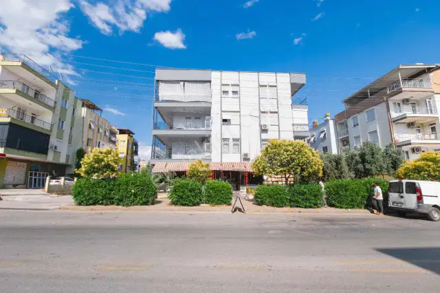 Kuzeyyaka Mah Ana Cadde Üstünde Satılık Köşe Dükkan — görsel 24