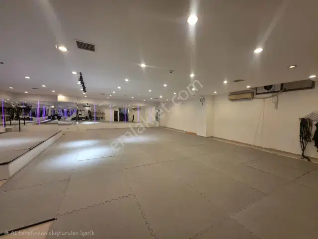 1.100 M2 6 Kat Tüm Techizatları İle Birlikte Devren Spor Salonu — görsel 18