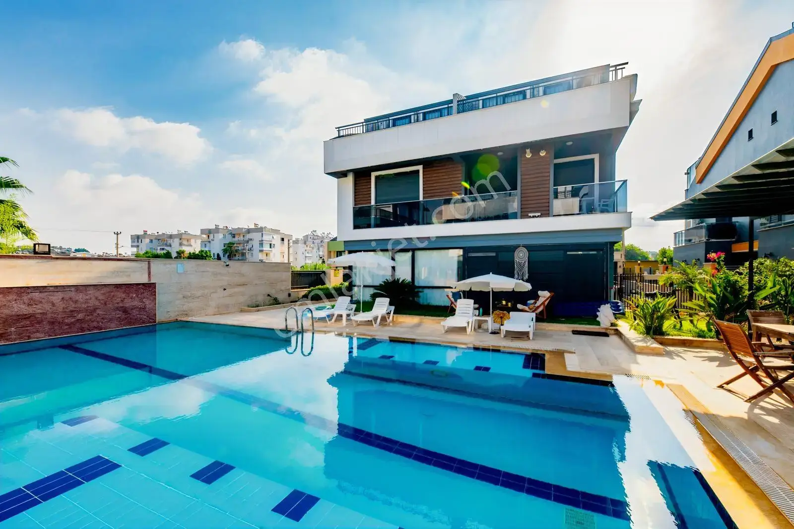 Güzeloba Aras Residence'da Yeni 2+1 Dubleks Lüks Daire — görsel 9