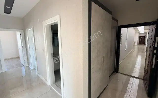Döşemealtı Bahçeyaka'da Havuzlu Apartmanda 3+1 Daire — görsel 16