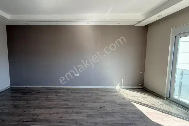 Döşemealtı Bahçeyaka'da Havuzlu Apartmanda 3+1 Daire — görsel 18