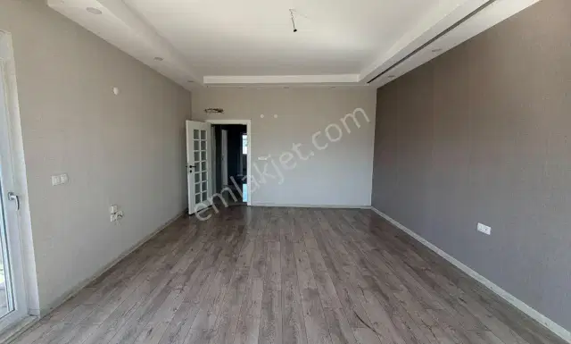 Döşemealtı Bahçeyaka'da Havuzlu Apartmanda 3+1 Daire — görsel 20