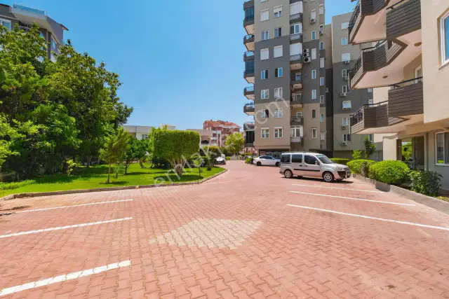 Yalı Caddesinde Site İçerisinde Ara Kat Satılık Daire — görsel 13