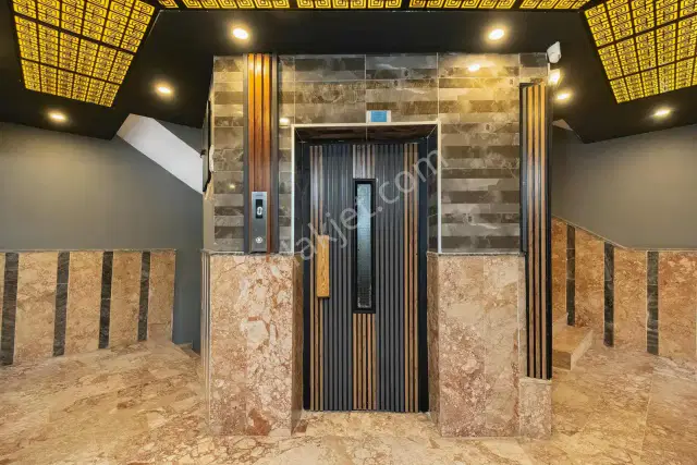 Yalı Caddesinde Site İçerisinde Ara Kat Satılık Daire — görsel 17