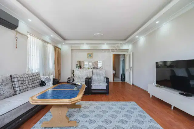Yalı Caddesinde Site İçerisinde Ara Kat Satılık Daire — görsel 24
