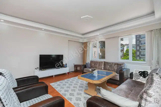Yalı Caddesinde Site İçerisinde Ara Kat Satılık Daire — görsel 25