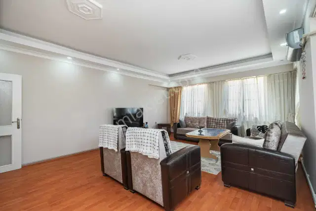 Yalı Caddesinde Site İçerisinde Ara Kat Satılık Daire — görsel 27