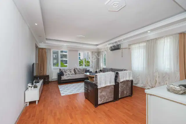 Yalı Caddesinde Site İçerisinde Ara Kat Satılık Daire — görsel 28