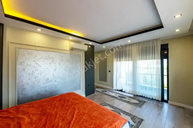 Döşemealtı'nda Yüzme Havuzlu Emsalsiz 4+1 Villa — görsel 32