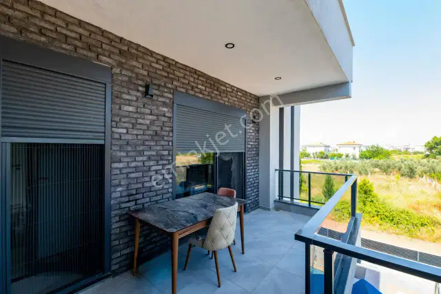 Döşemealtı'nda Yüzme Havuzlu Emsalsiz 4+1 Villa — görsel 33