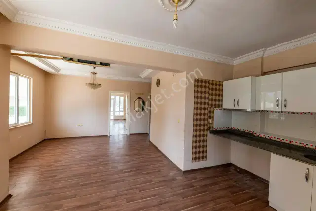 Güzeloba Botanik Sitesi'nde Geniş 2+1 Daire — görsel 15
