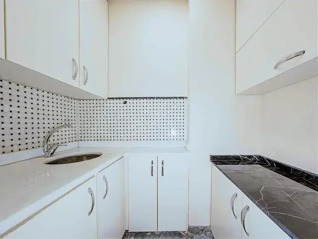 Meydankavağı 12. Cadde'de Satılık Faturalı İşyeri — görsel 16