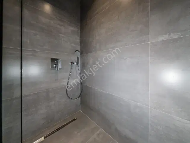 Havalimanına Yakın 1+1 Konsept Site İçerisinde Satılık Daire — görsel 10