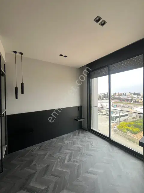 Havalimanına Yakın 1+1 Konsept Site İçerisinde Satılık Daire — görsel 12