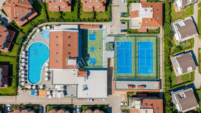 Vali Konakları 2 Sitesi'nde Satılık 3+1 Bahçe Katı Daire — görsel 3