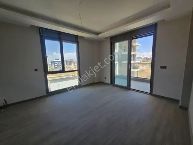 Yasemin Dönmez'den Site İçinde 2+1 Ayrı Mutfaklı Kiralık Daire — görsel 22