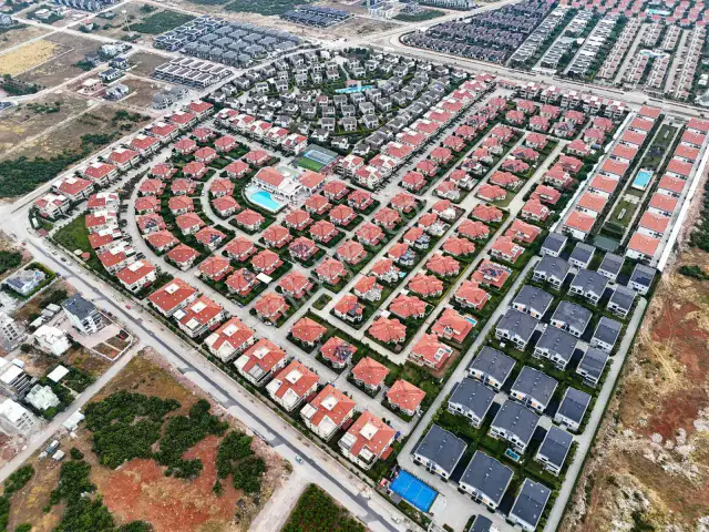 Vali Konakları 2'de Müstakil Bahçeli Eşyalı Kiralık Villa