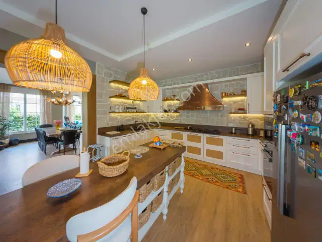Vali Konakları 2'de Müstakil Bahçeli Eşyalı Kiralık Villa — görsel 22