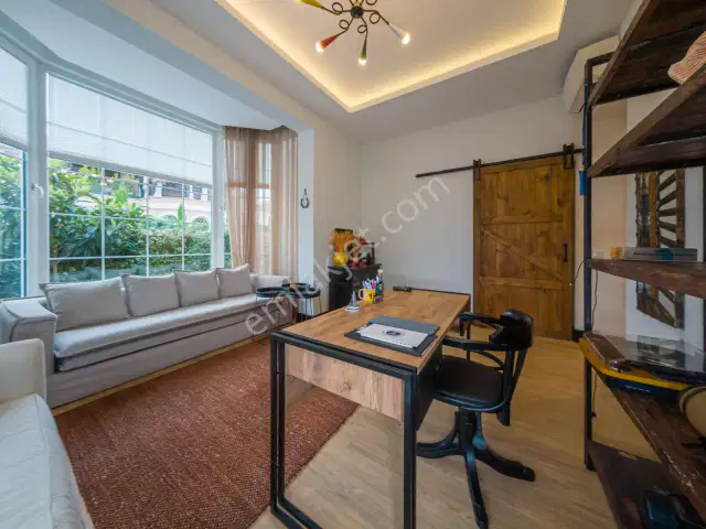 Vali Konakları 2'de Müstakil Bahçeli Eşyalı Kiralık Villa — görsel 24