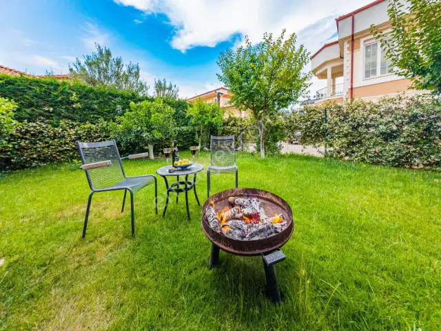Vali Konakları 2'de Müstakil Bahçeli Eşyalı Kiralık Villa — görsel 34