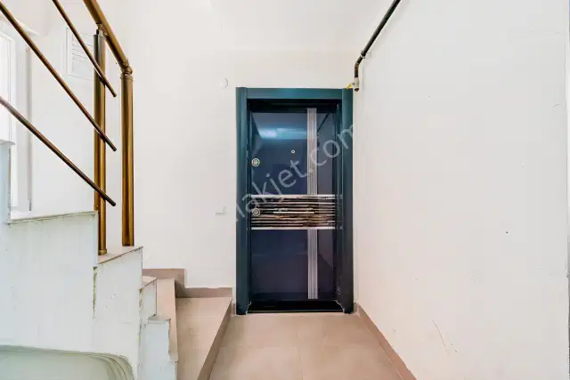 Meydan Kavağı , Yatırıma Ve Oturuma Uygun, Masrafsız 2+1 Daire — görsel 17