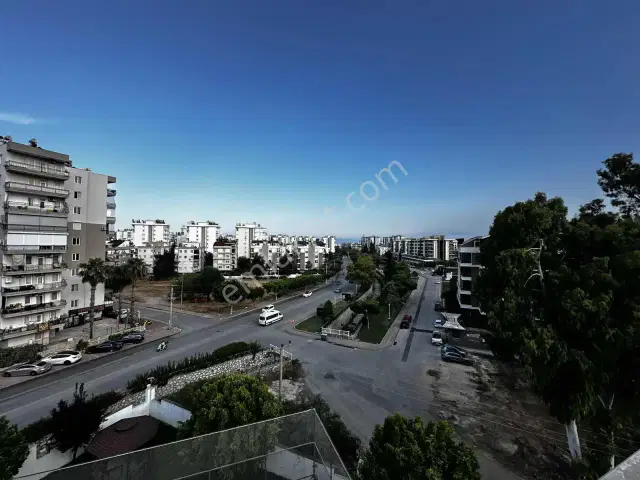 Gürsu'da Elit Bir Yaşam İçin Ödüllü Sitede Kiralık Dubleks. — görsel 6