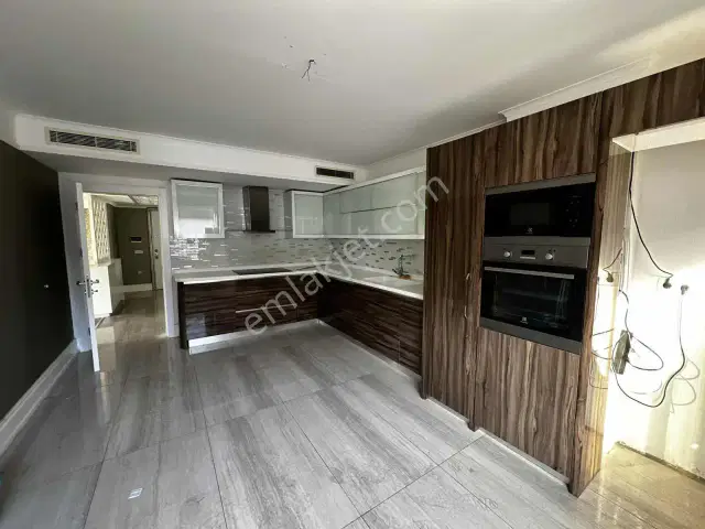 Gürsu'da Elit Bir Yaşam İçin Ödüllü Sitede Kiralık Dubleks. — görsel 17