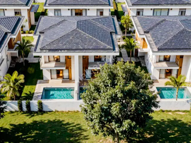 Döşemealtı | 6+1 Müstakil Havuz | 340 M² | Akıllı Ev | K.otopark