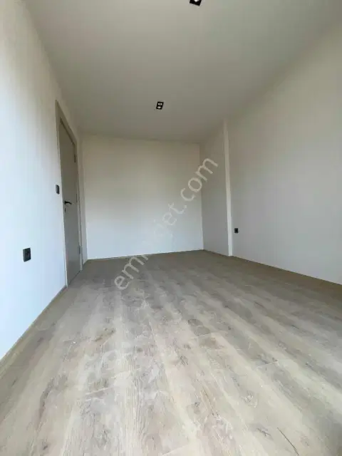 Şehir Hast. Yürüme Mesafesinde Arakat 1+1 Kiralık Daire — görsel 7